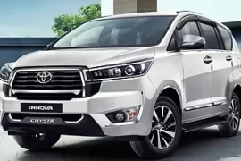 innova-crysta-2023-left-front-three-quarter